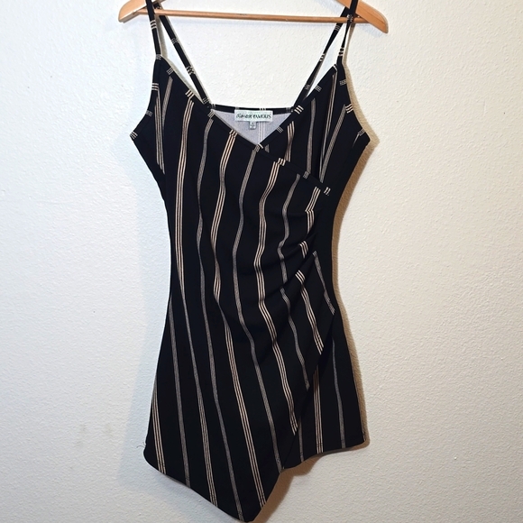 Almost Famous Pants - Women's Almost Famous Black Striped romper size L